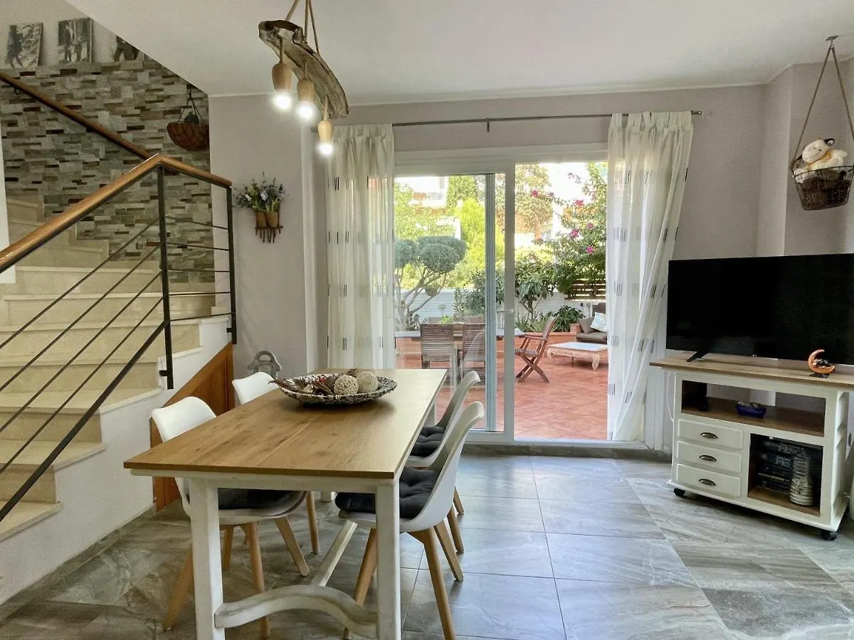 Torroella 89 Bx-2 - Planta Baja Apartment L'Estartit Spain